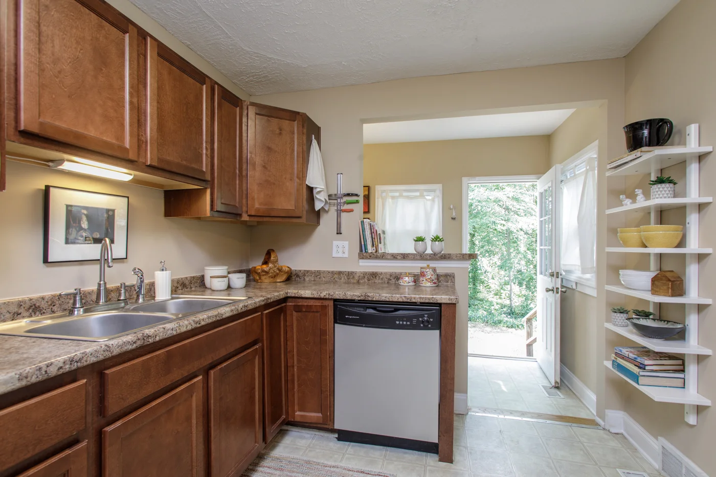 190624_AB_1022Lakewood_0031_mls.jpg