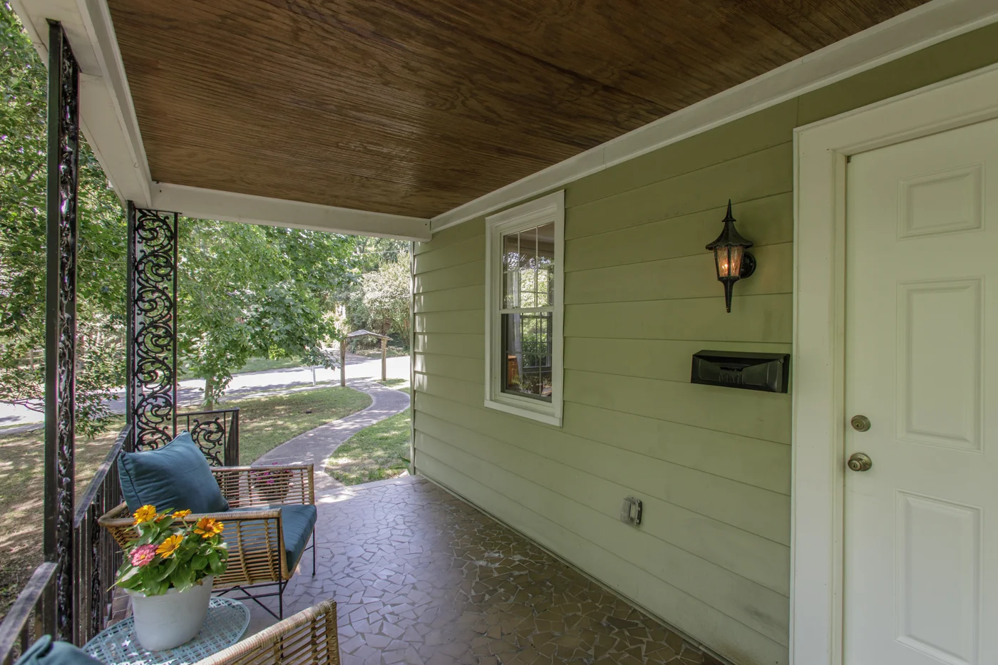 190624_AB_1022Lakewood_0107_mls.jpg