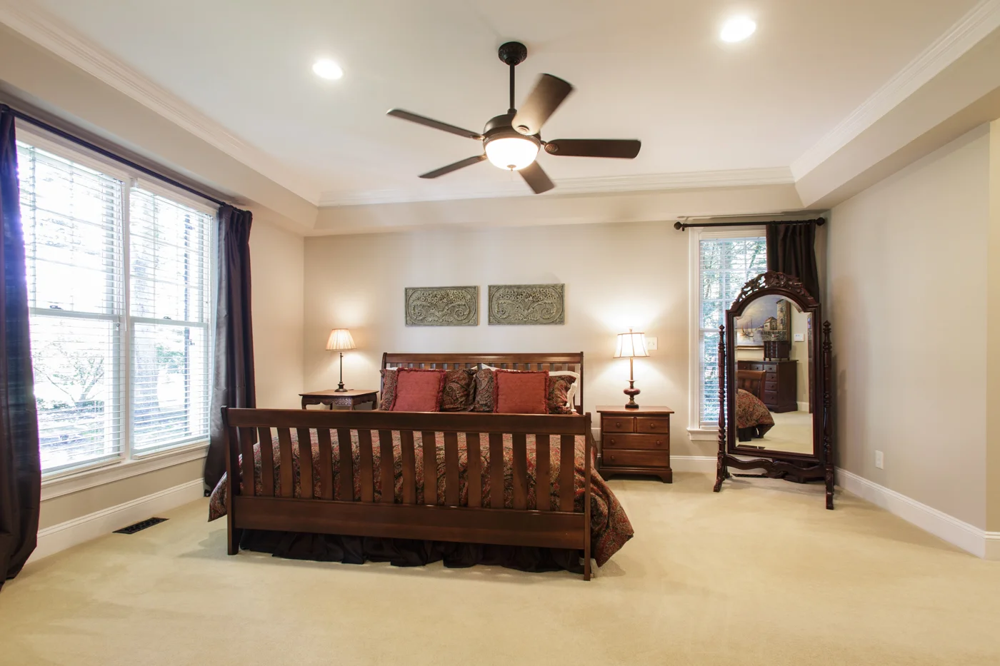 Master Bedroom 1.jpg