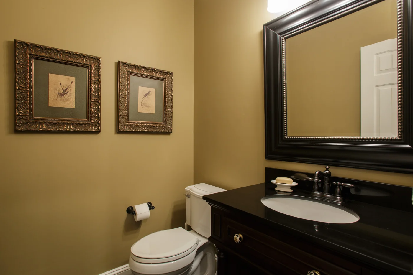 Powder Room.jpg