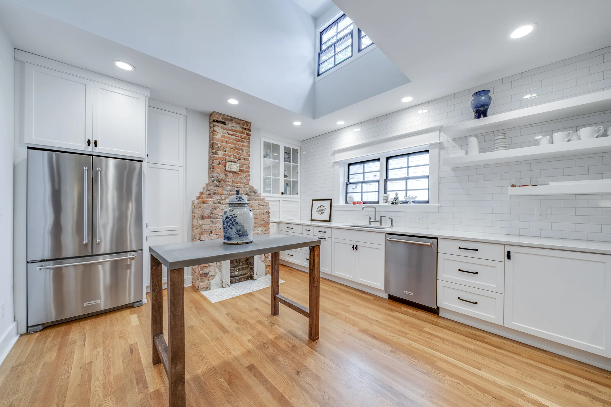 Kitchen Money Shot 2.jpg