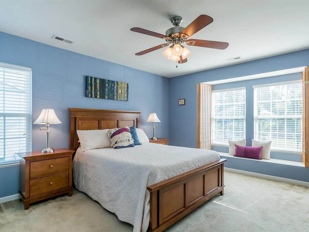 014_Master Bedroom.jpg