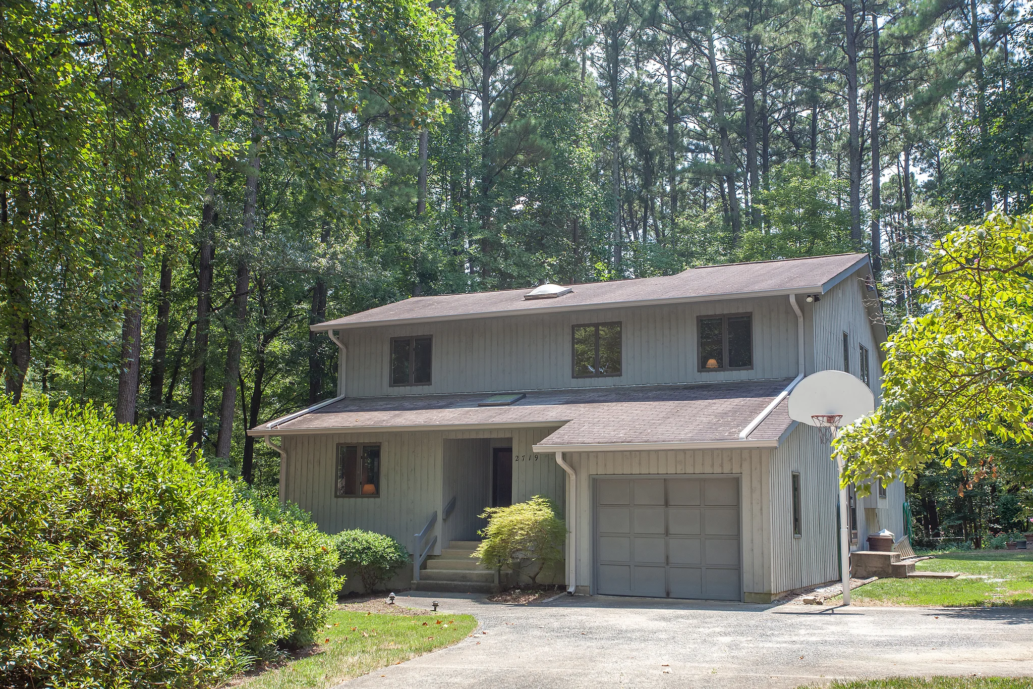 Exterior Front 2.jpg