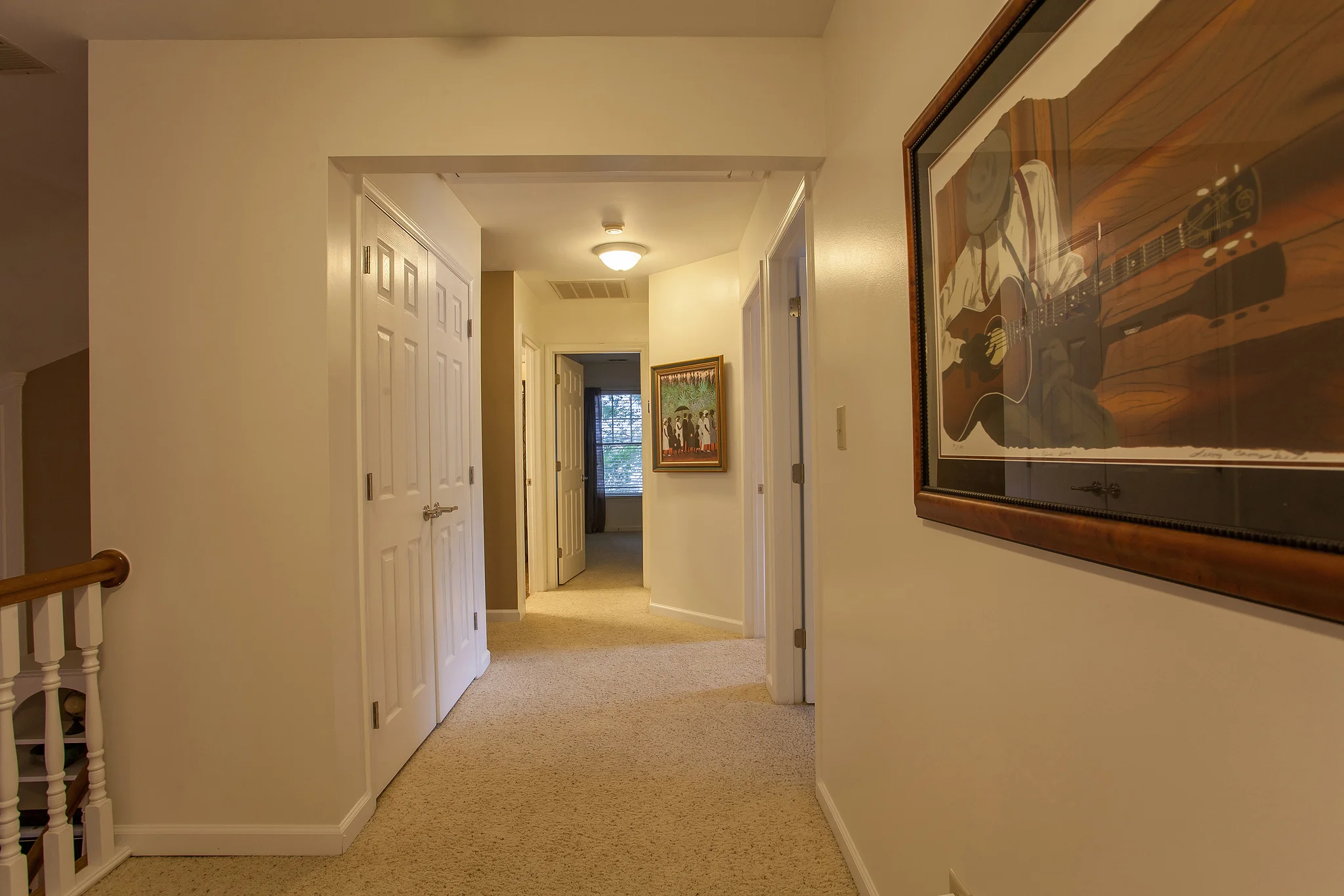 Hallway 2.jpg