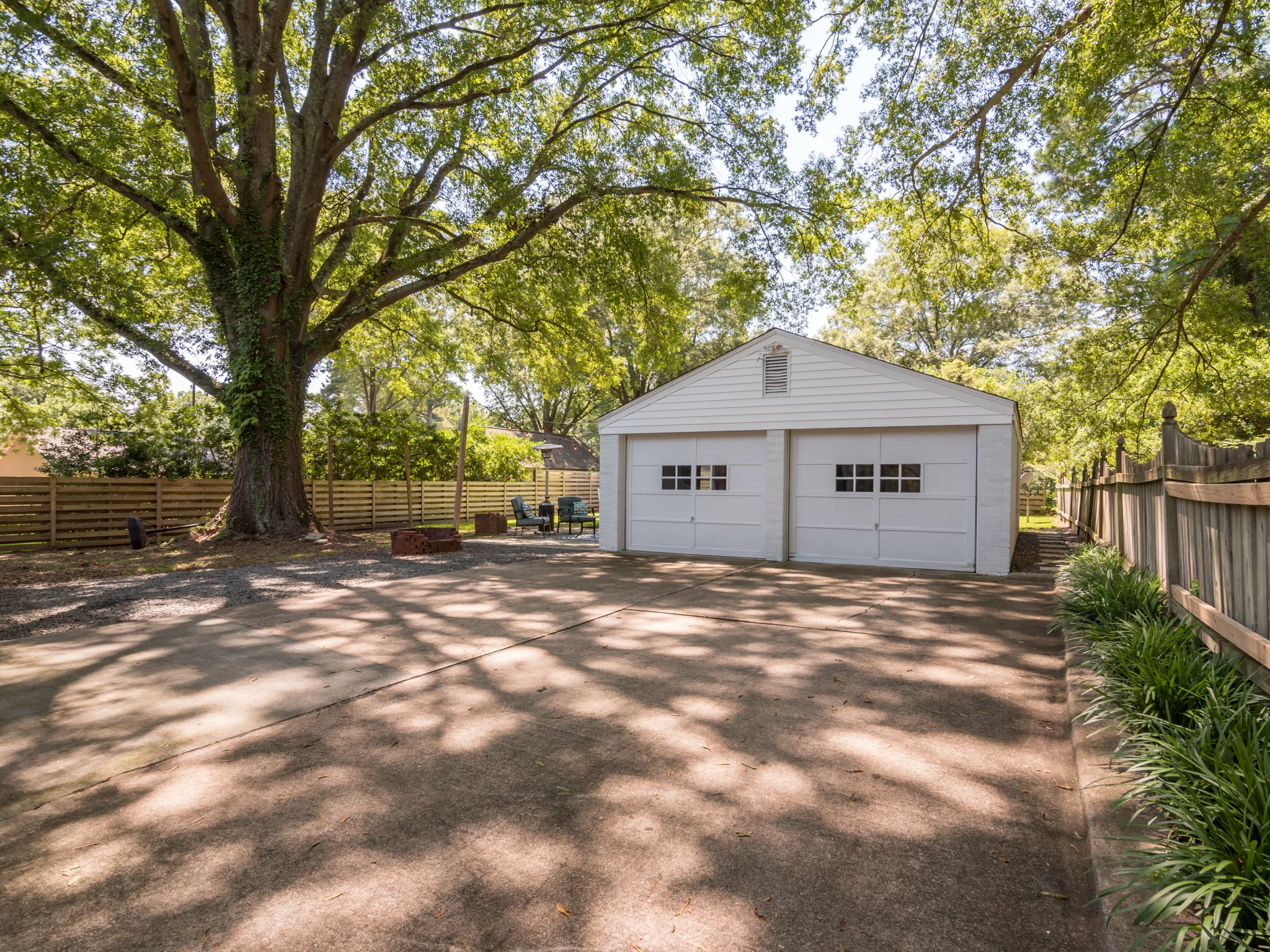 Hope Valley Rd.-Garage 1.jpg