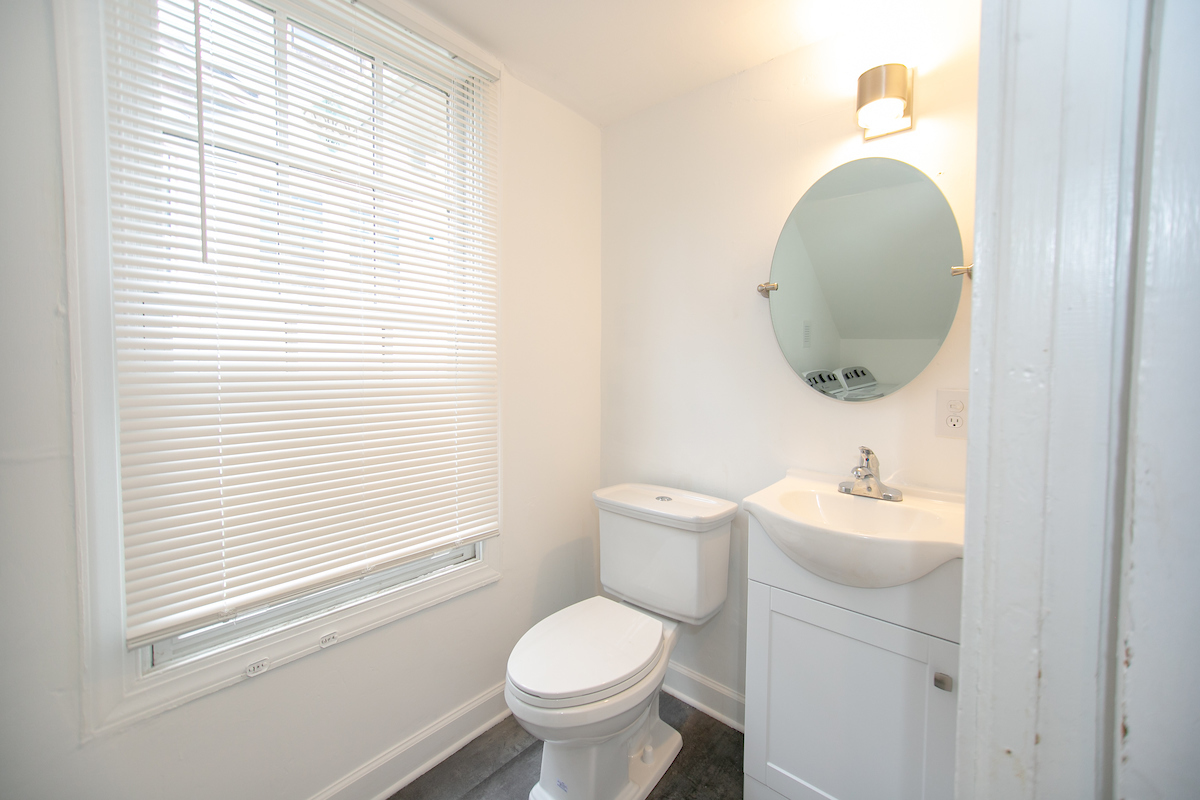 519 Holloway13.jpg
