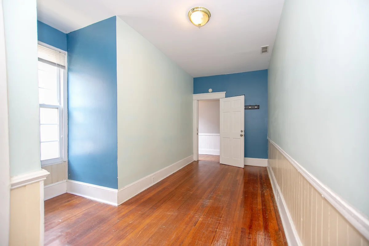 519 Holloway44.jpg