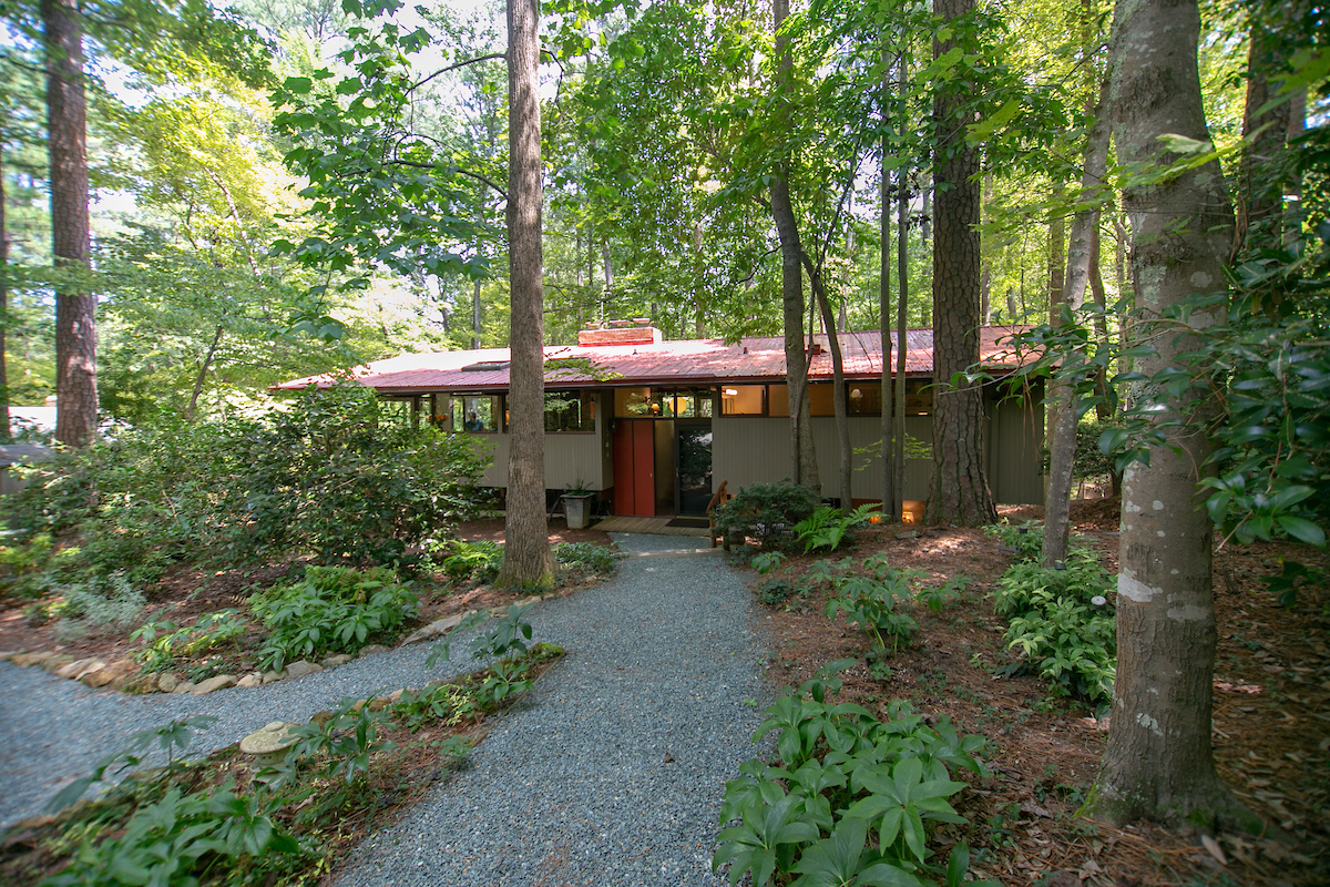 725 Kenmore05.jpg