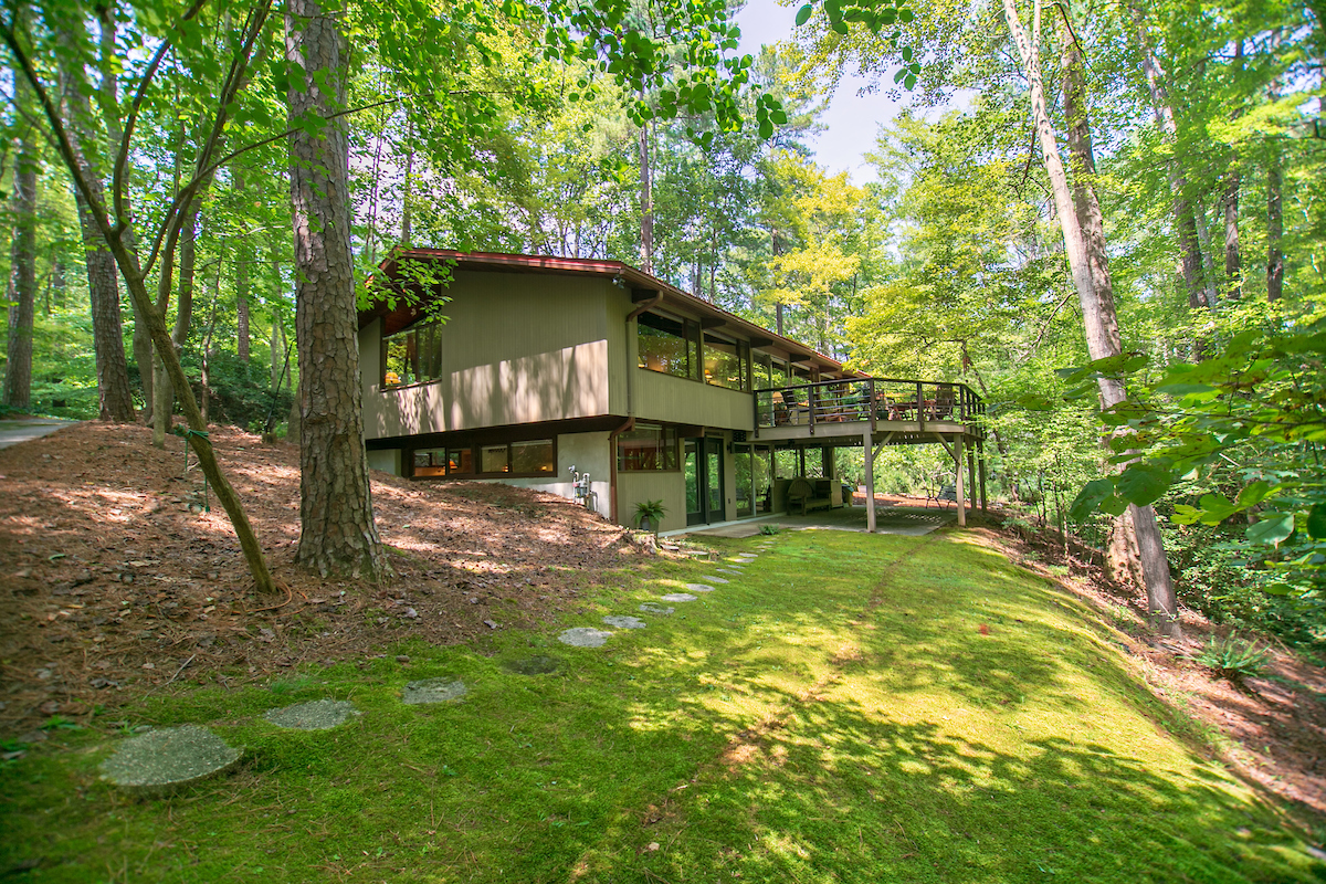 725 Kenmore16.jpg