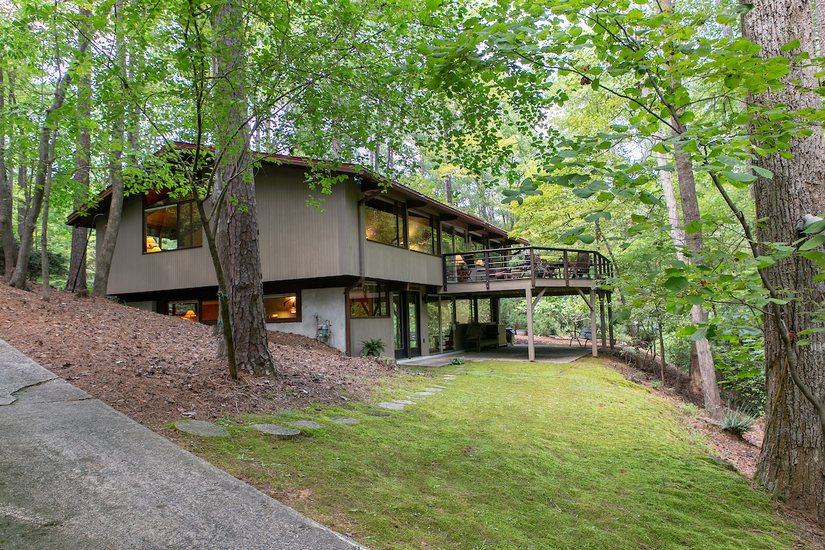 725 Kenmore20.jpg