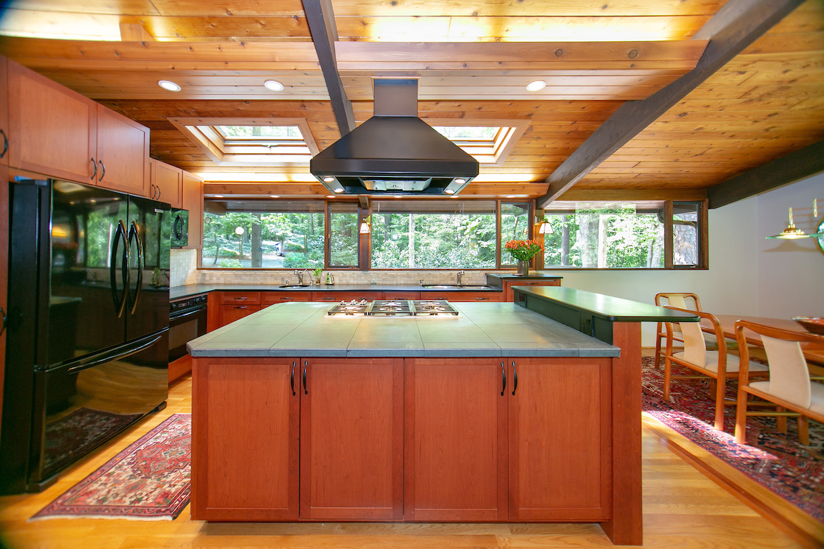 725 Kenmore35.jpg