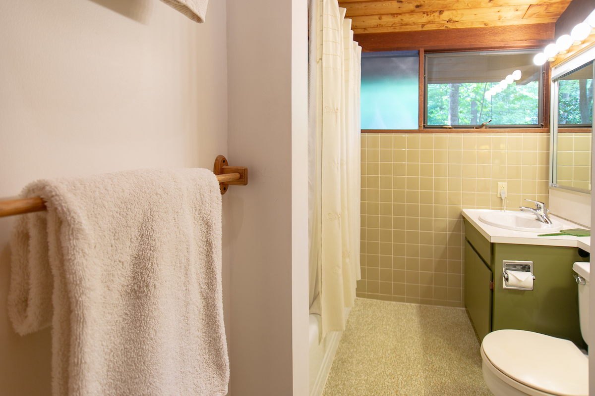 725 Kenmore47.jpg