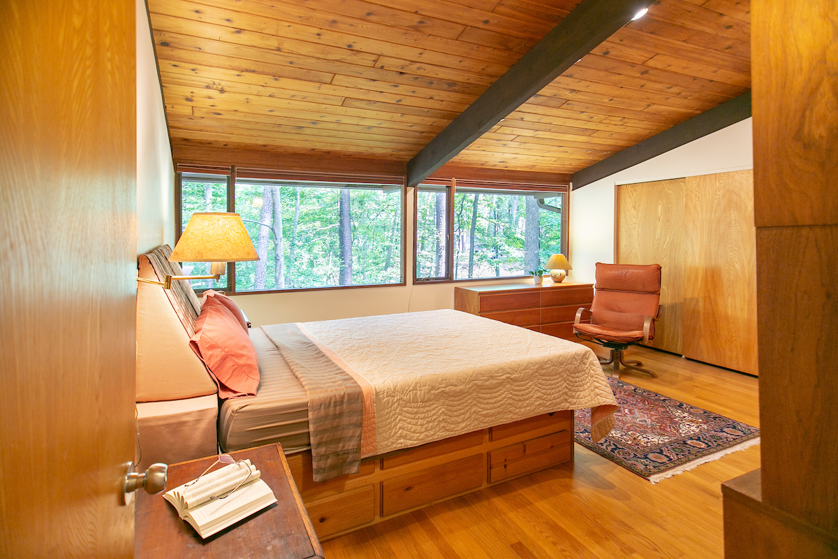 725 Kenmore49.jpg