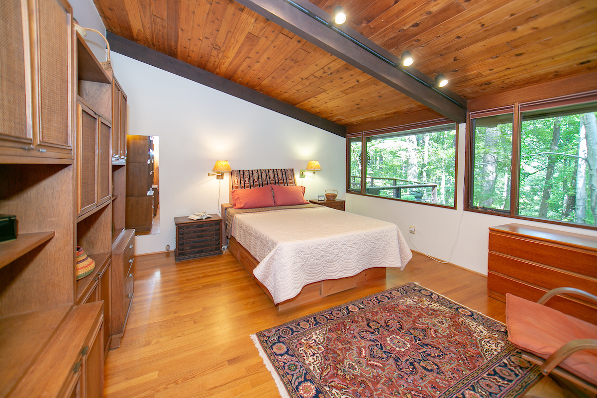725 Kenmore51.jpg