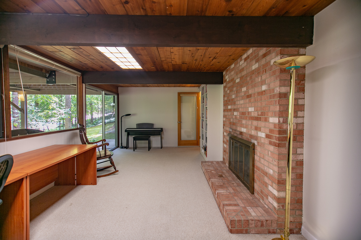 725 Kenmore57.jpg