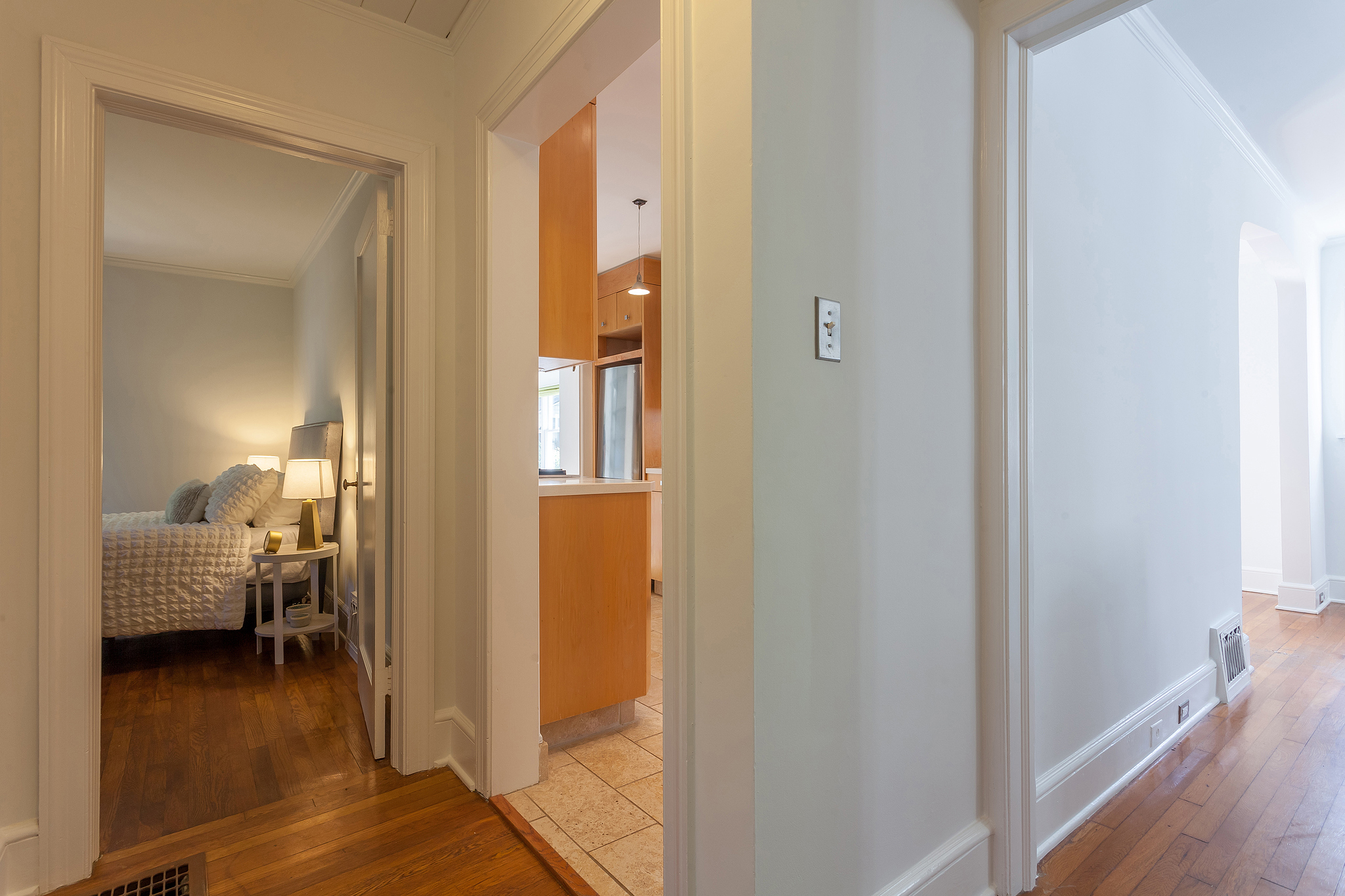 Hallway.jpg