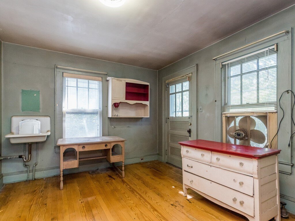 020_ Utility Room.jpg