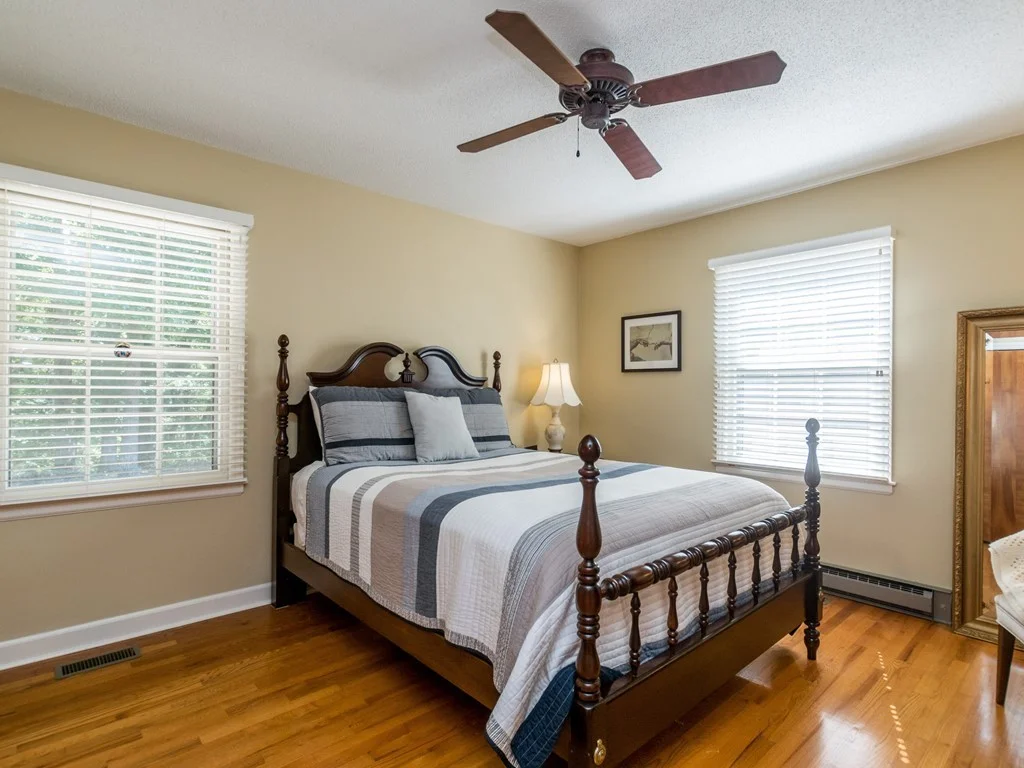 013_ Master Bedroom.jpg