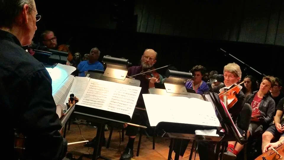 Lachrymae for 5 or 8 strings, 1 piano, 1 organ, and 1 voice (or reader) Designed for and premiered by the Credo Chamber Music Faculty, this program was designed to draw listeners into the shared qualities of English music between contra