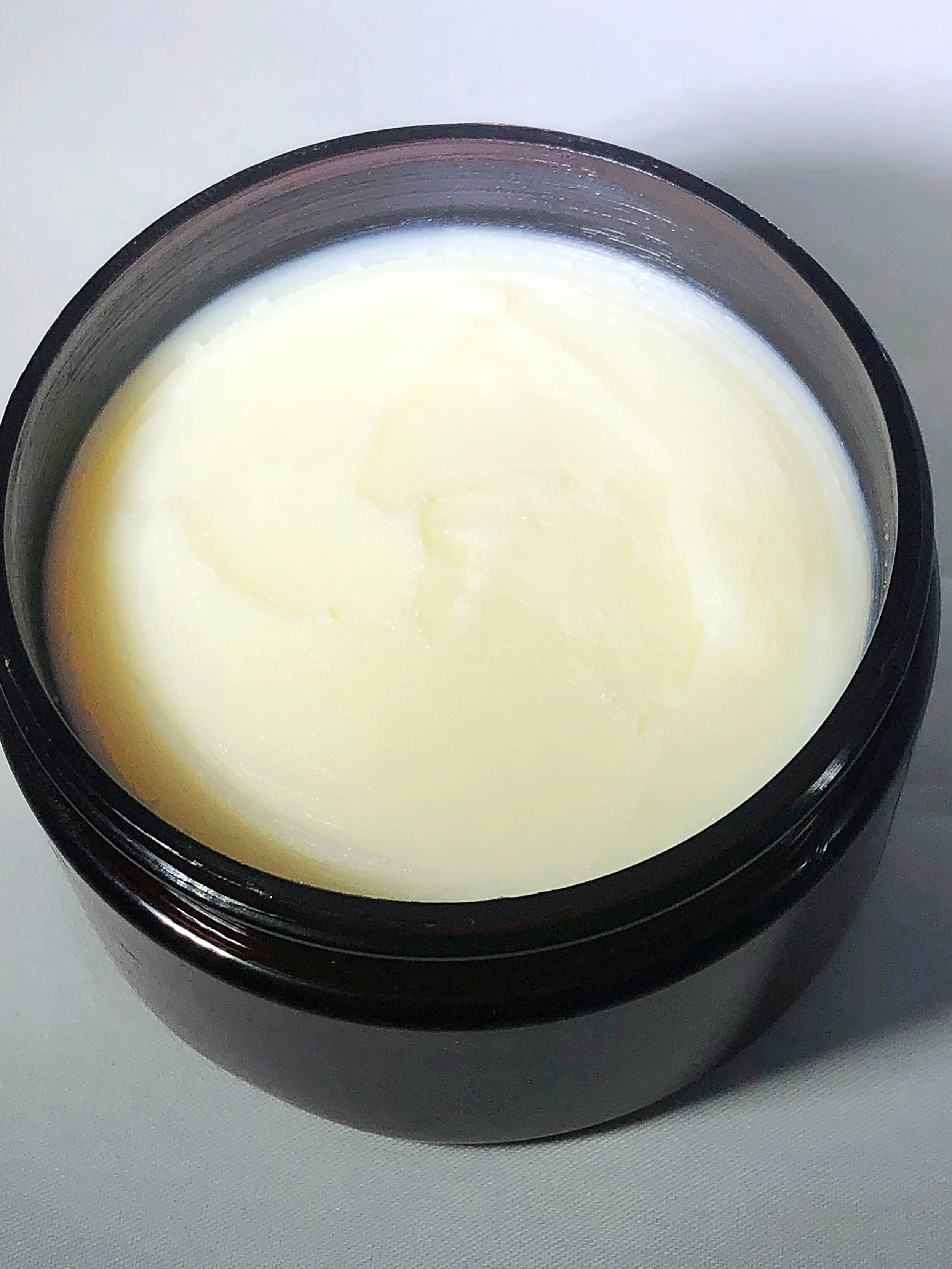 E4A98E68-F27D-4A83-97C4-EB127FE780A0