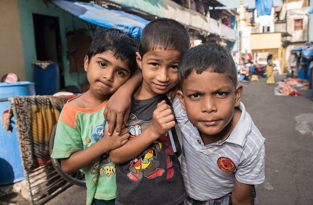   Three Friends, Mumbai,    ©️ 2016  