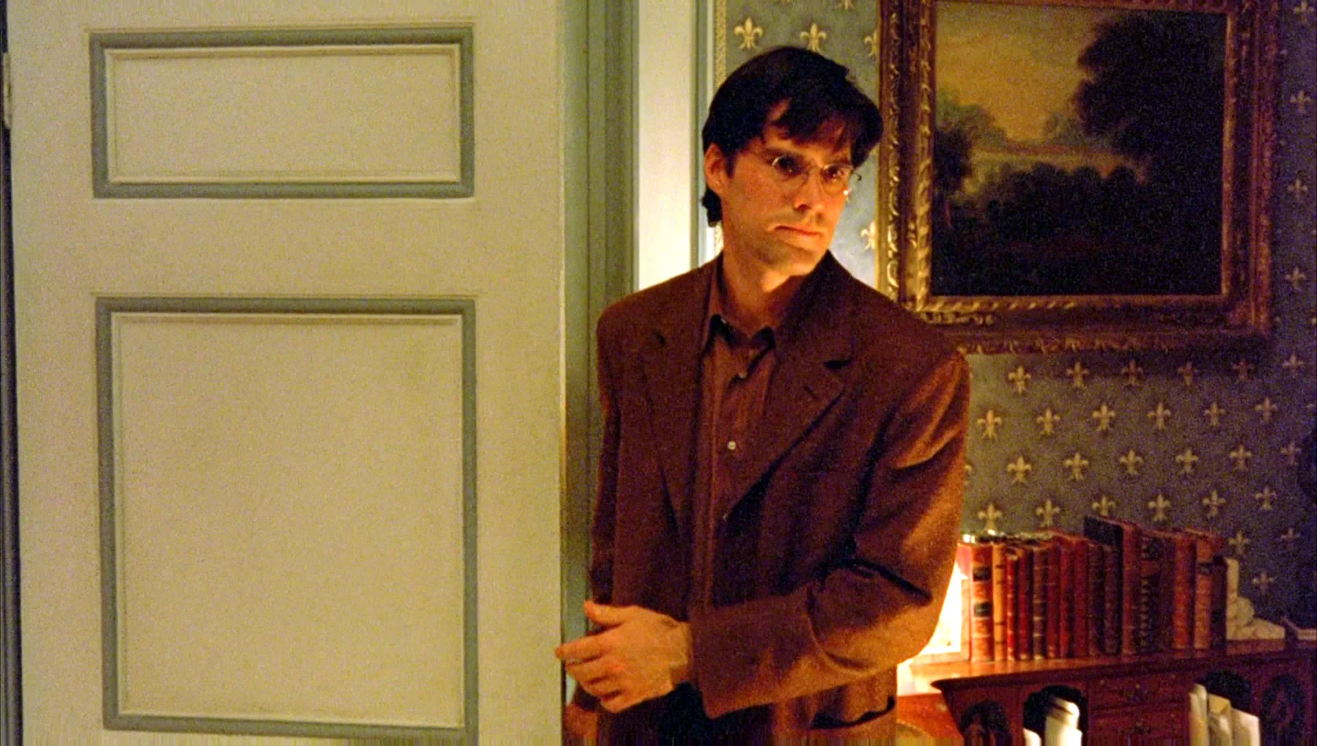 Thomas Gibson as “Carl Thomas”—a doppelgänger of sorts to Tom Cruise’s character in Eyes Wide Shut (1999)