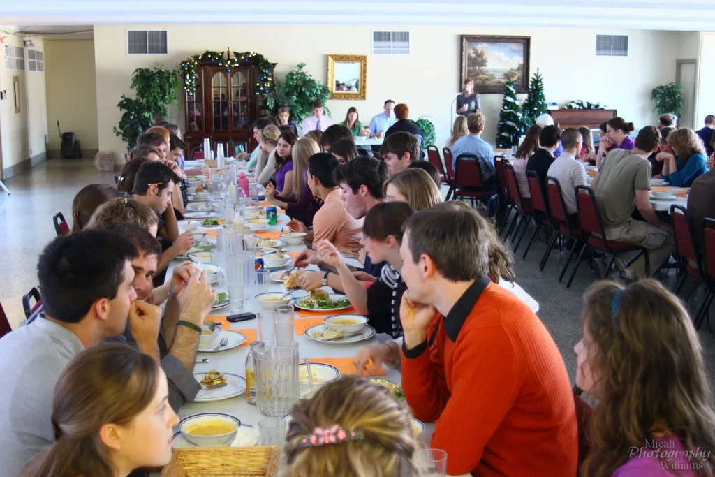 Holiday Dining Etiquette .jpg