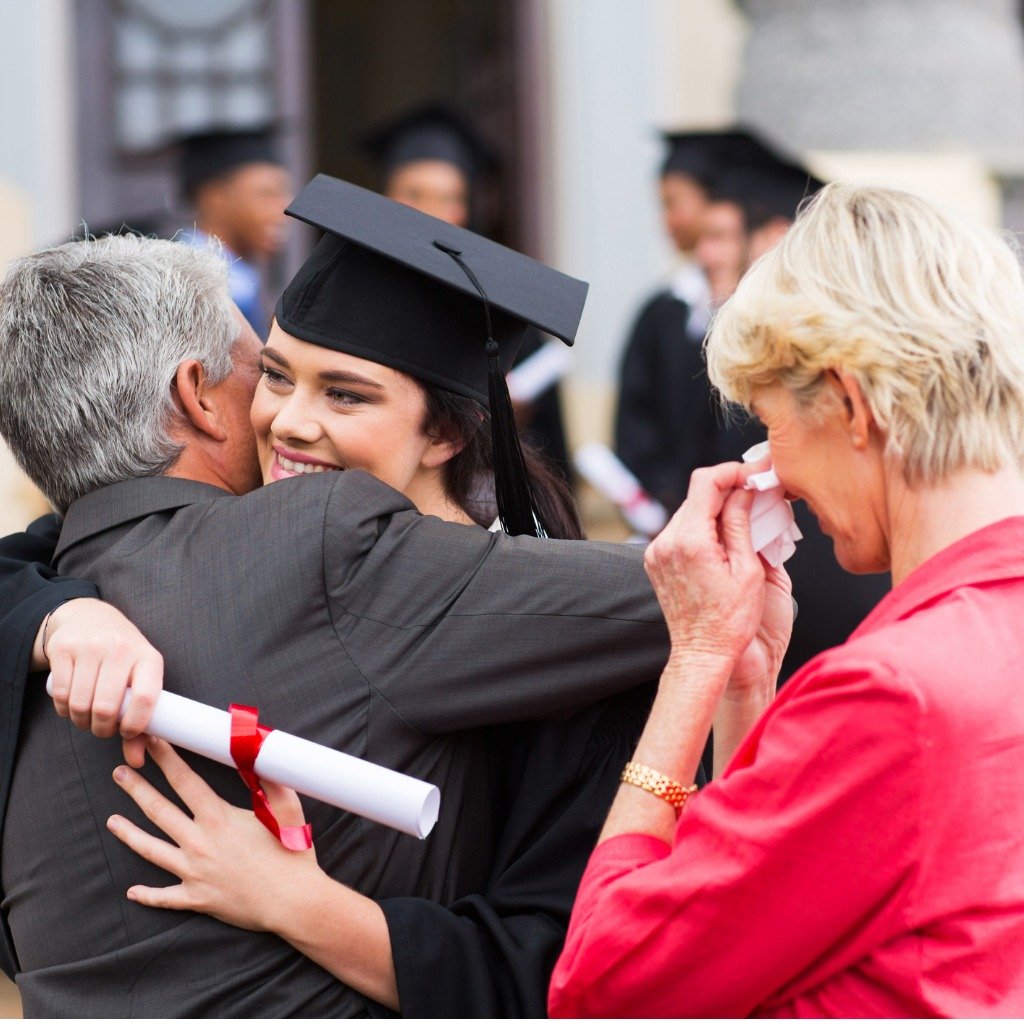 young-female-graduate-hugging-her-father.jpg_s=1024x1024&w=is&k=20&c=YZHczTxYJWSy4Bj_bW45jmxU26DwmaGPqhA_KfOLr64=.jpg