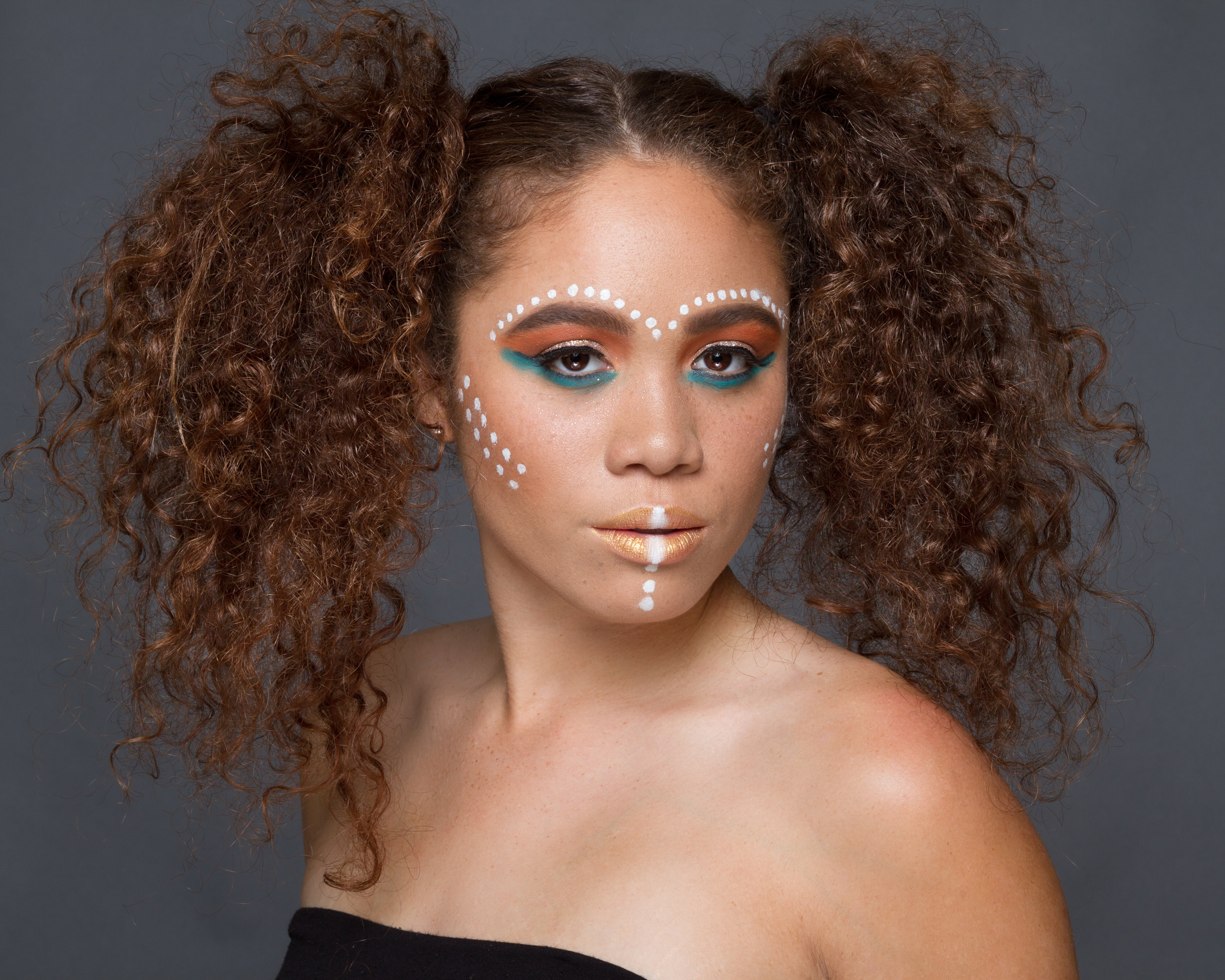 Makeup: VB Artist