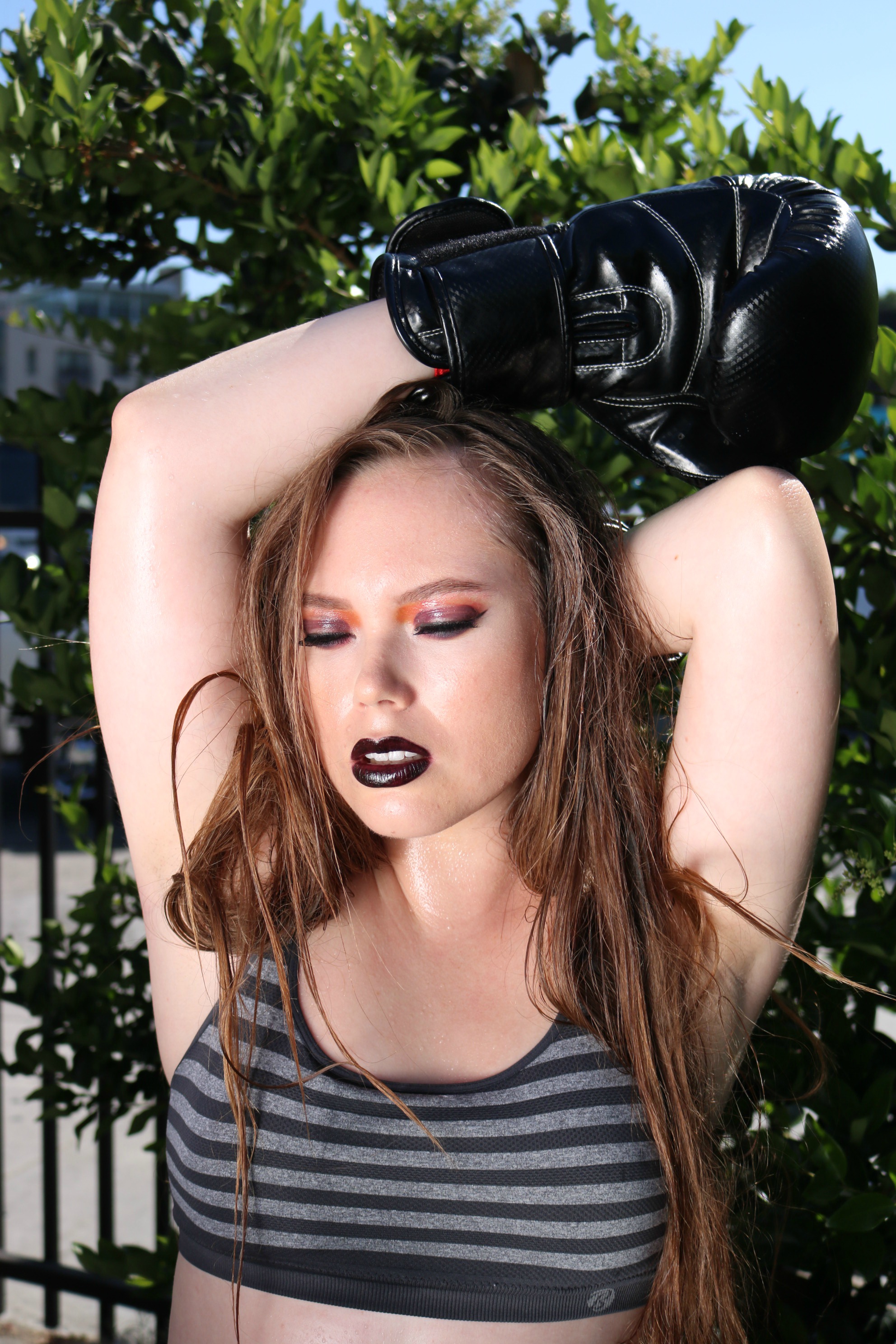 Glossy Wet Makeup
