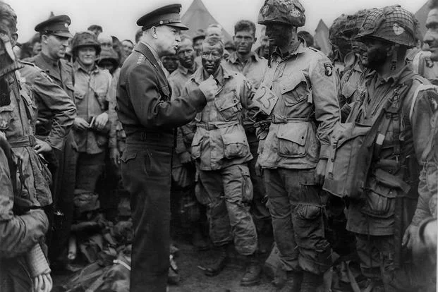 dwight-eisenhower-gives-orders-1800x1200.jpg