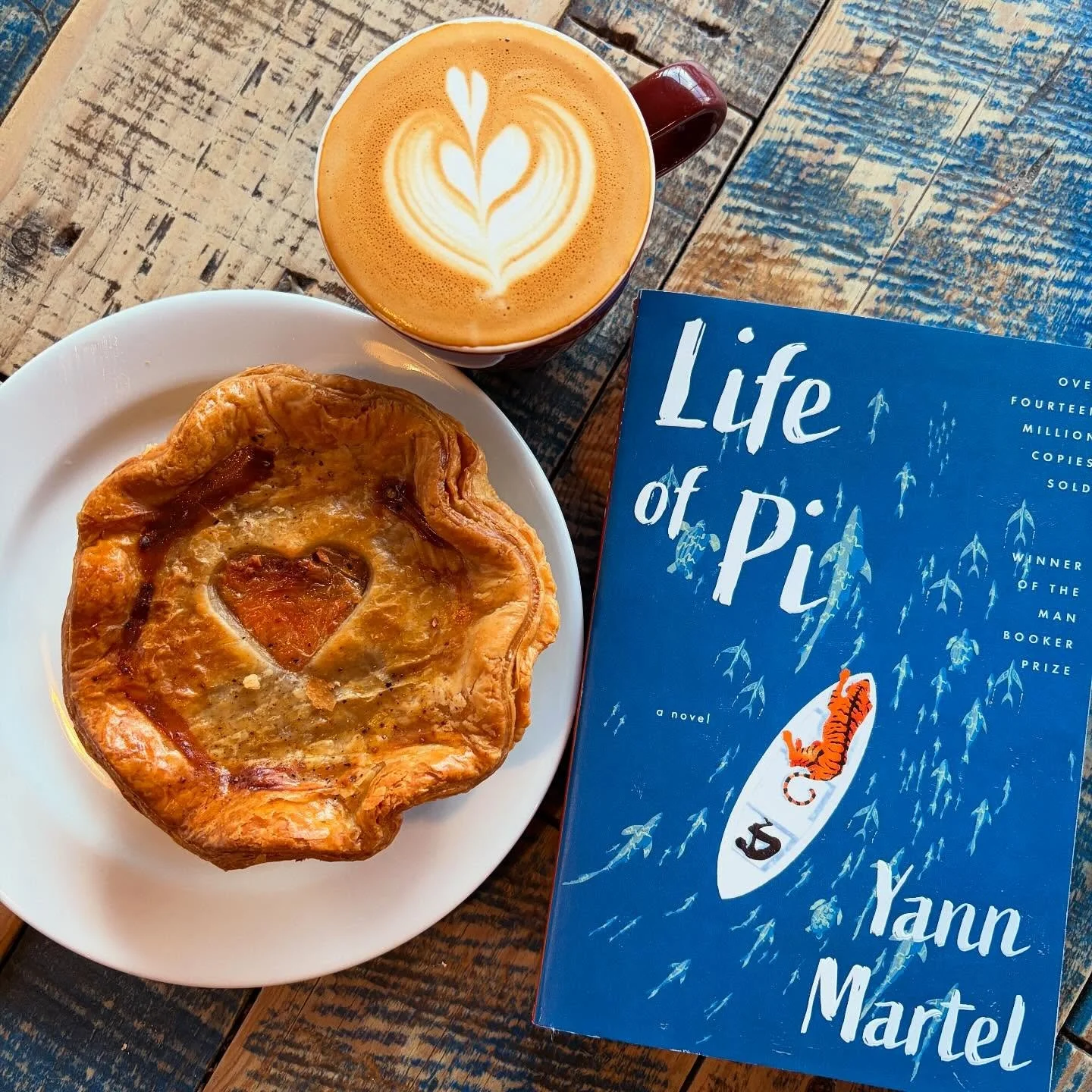 Happy Pi Day!!

Yup, we do those, too, courtesy of @kingstonbread 🥧 

Stop in on this lovely March day for some pie, Life of Pi, books about pi, etc&hellip;

#piday #latteart #saturday #ReadSipRepeat #kingstonny