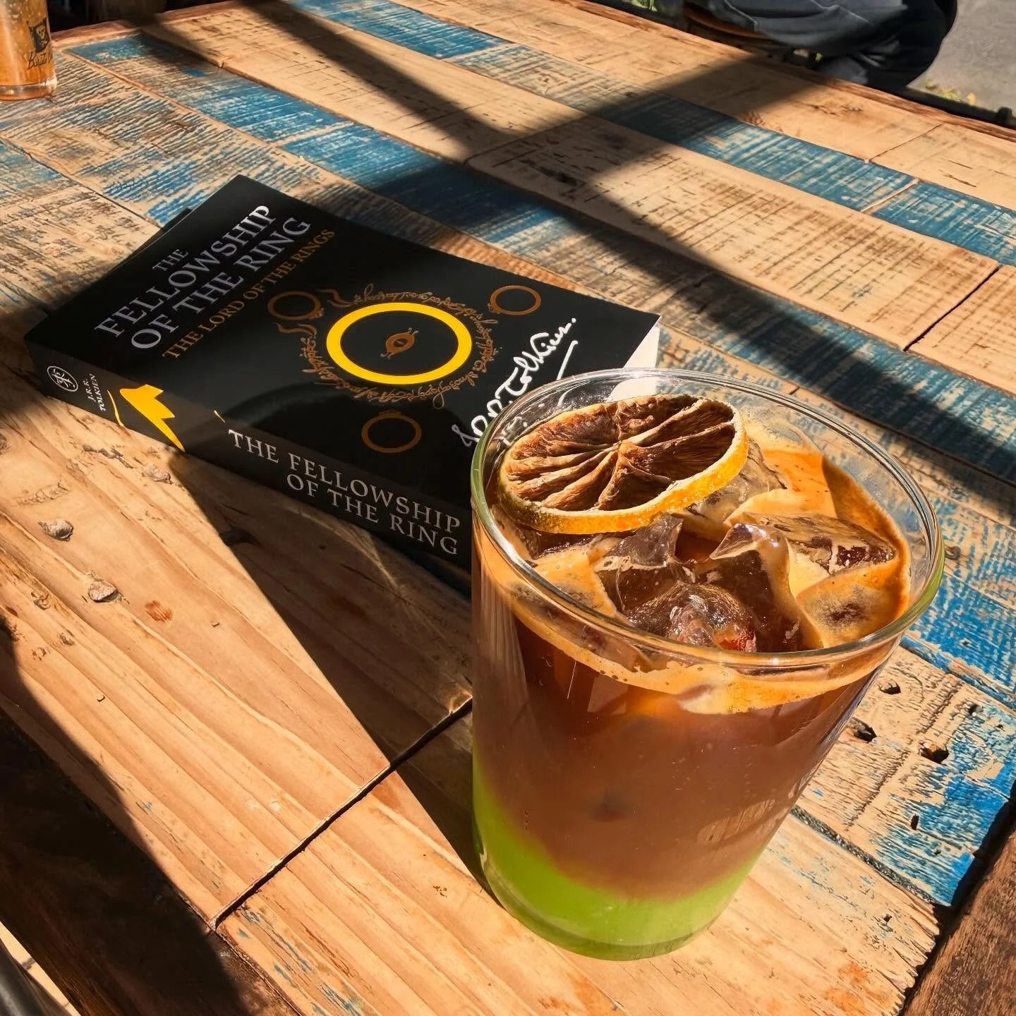 May&rsquo;s #Sproda:

Fennelship of the Ring 💍 

Espresso from @counterculturecoffee, fennel, lime oleo, and elderflower tonic.

Green, herbal, citrusy, bittersweet, and refreshing.

From the mind of Kaylyn&mdash;her first drink design!

Available t