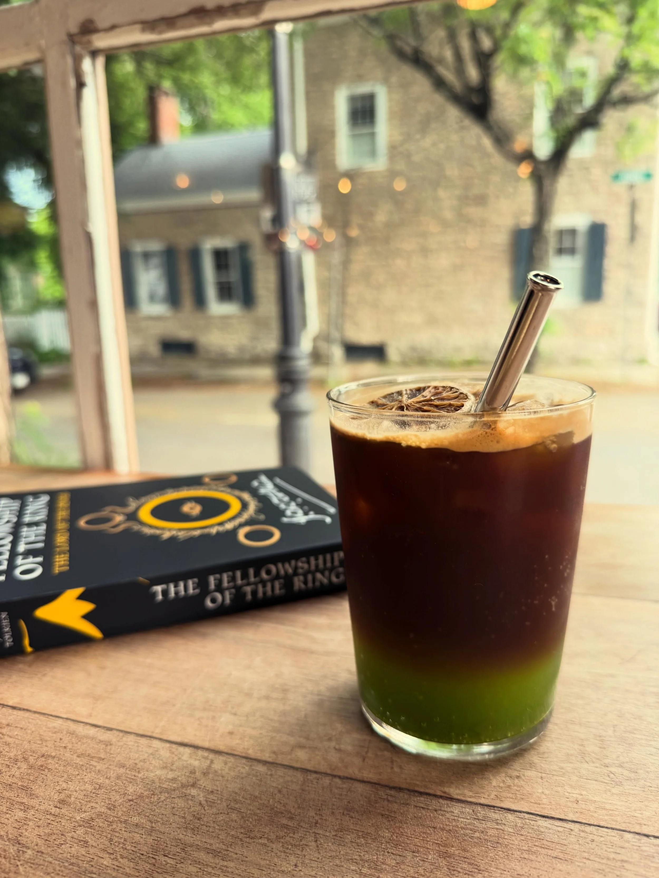 Just a few more hours left in the month to get this bad boy:

The Fennelship of the Ring 💍 

The first #rddrinkofthemonth designed by our esteemed barista Kaylyn, it&rsquo;s a delightfully herbal, citrusy mix of freshly juiced fennel, lime, elderflo
