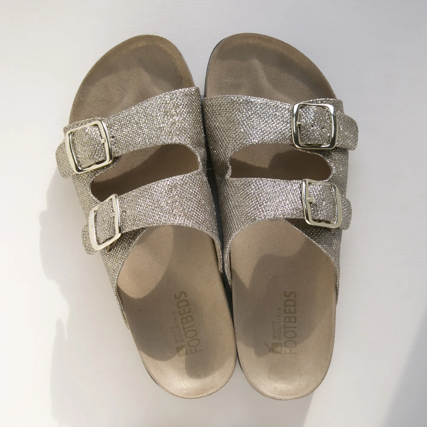 white mountain horizon sandals