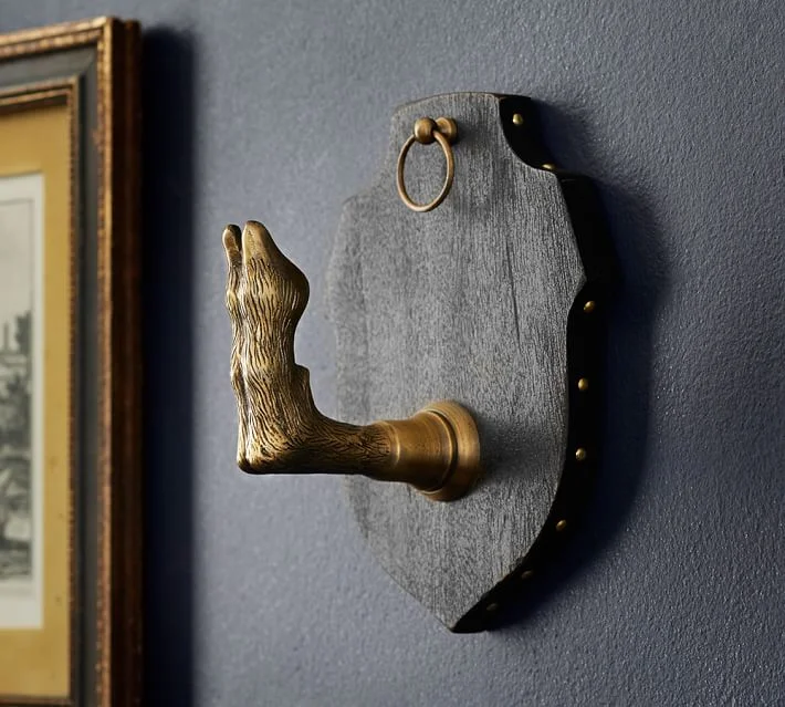 Hoof hook