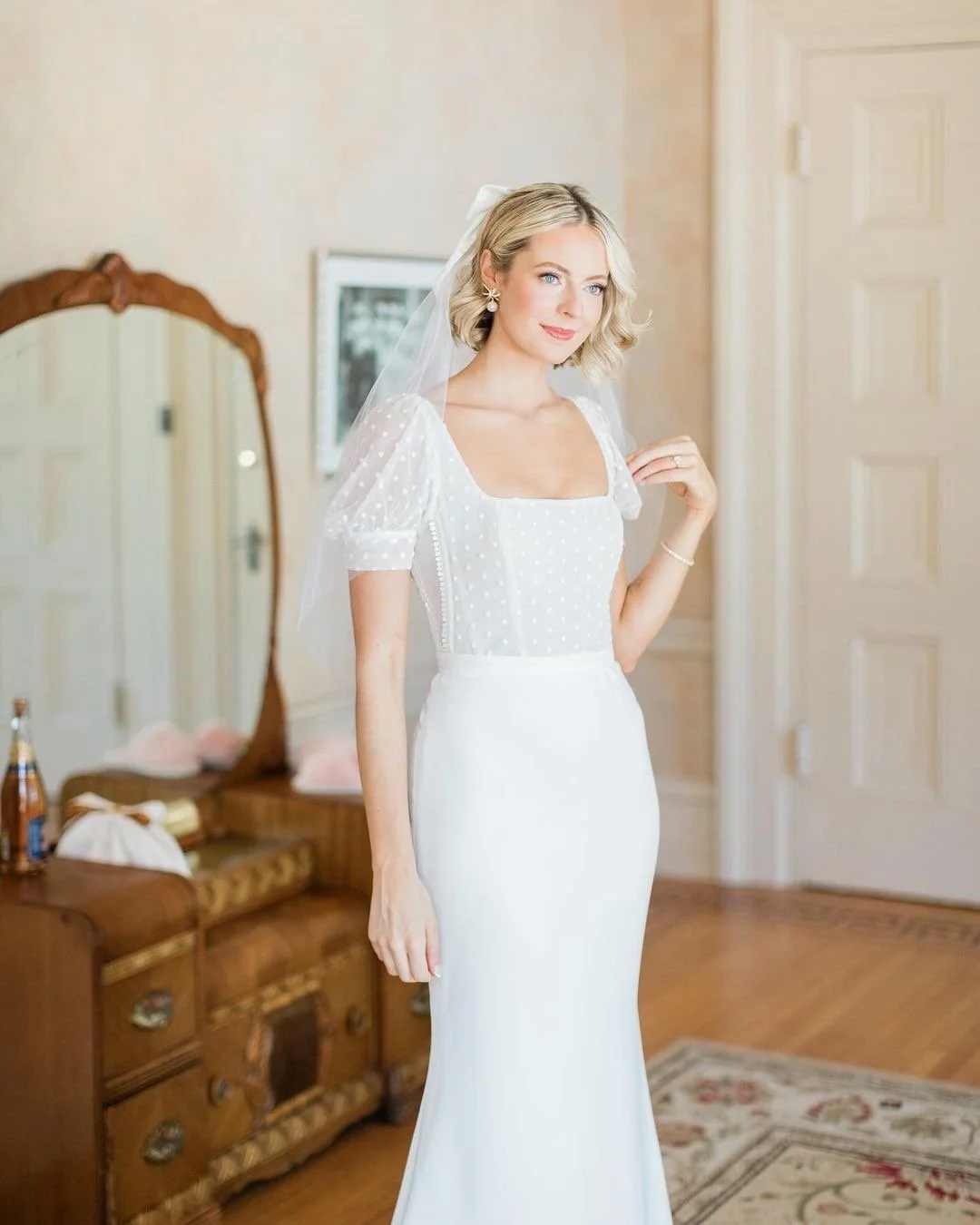 DSC Photography | Soft Glam Bridal Makeup | Glen Foerd Mansion Wedding