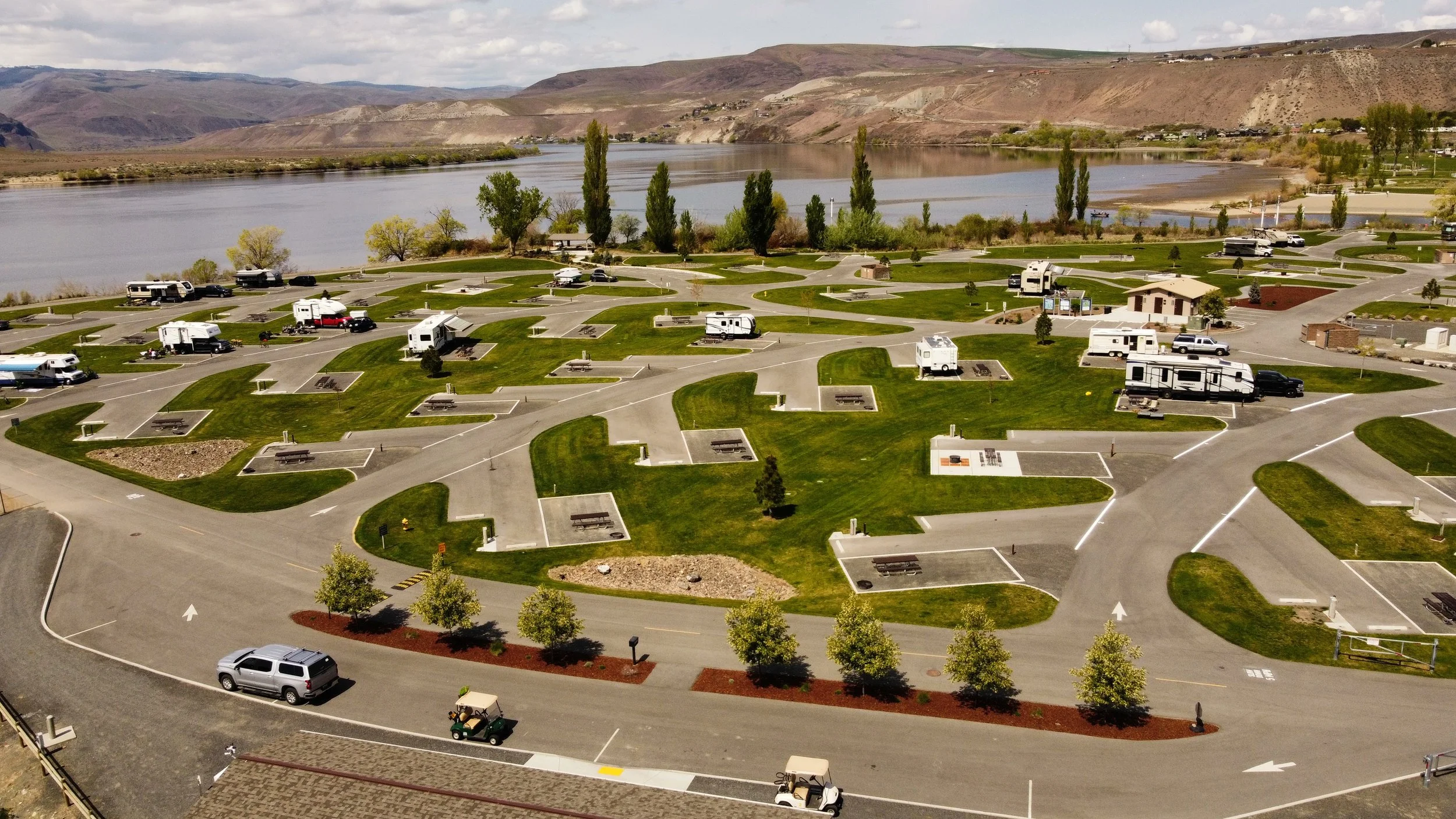 Crescent Bar Recreation Area — Camping