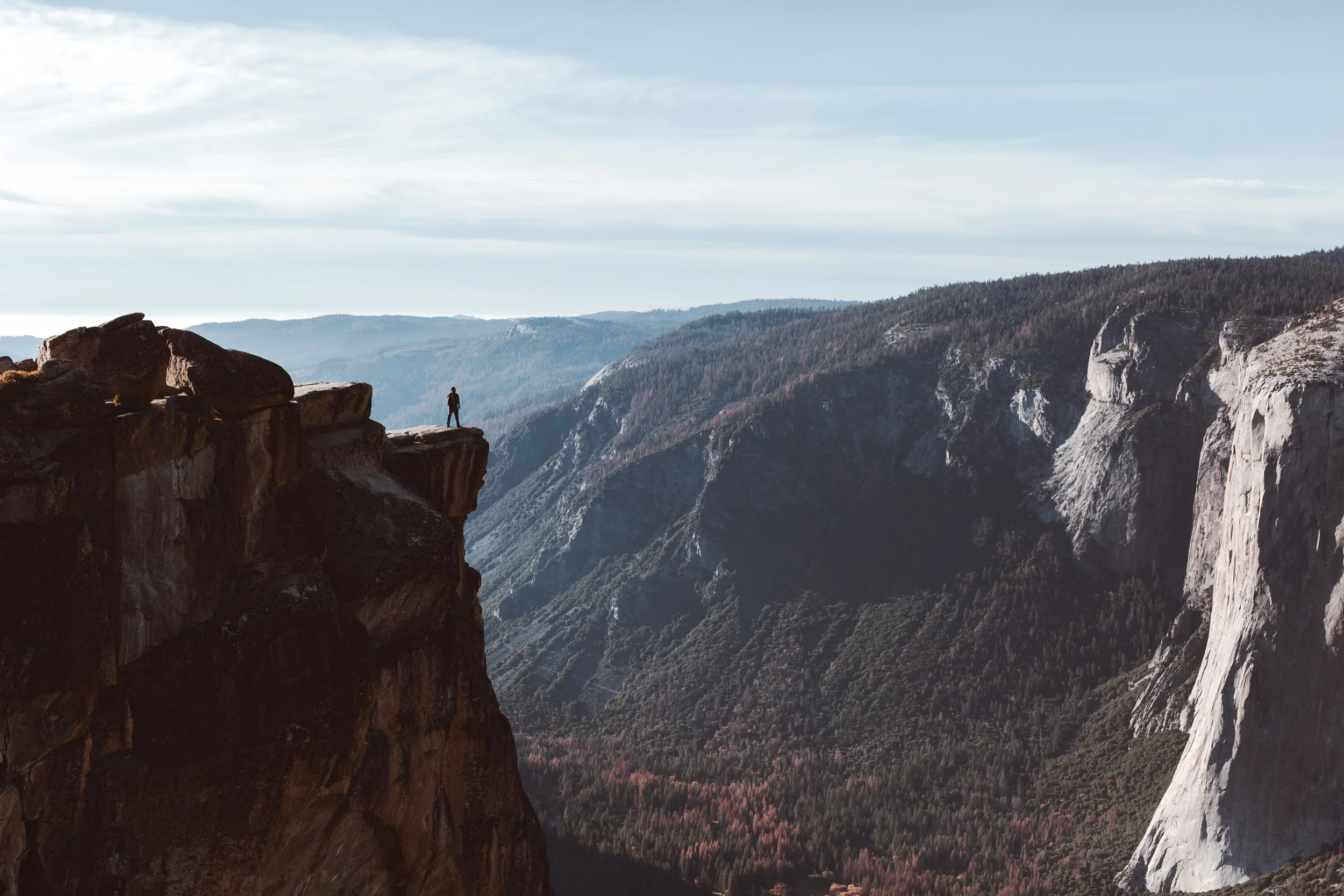 yosemite-taft-point-views-hike-and-shoot-1.jpg