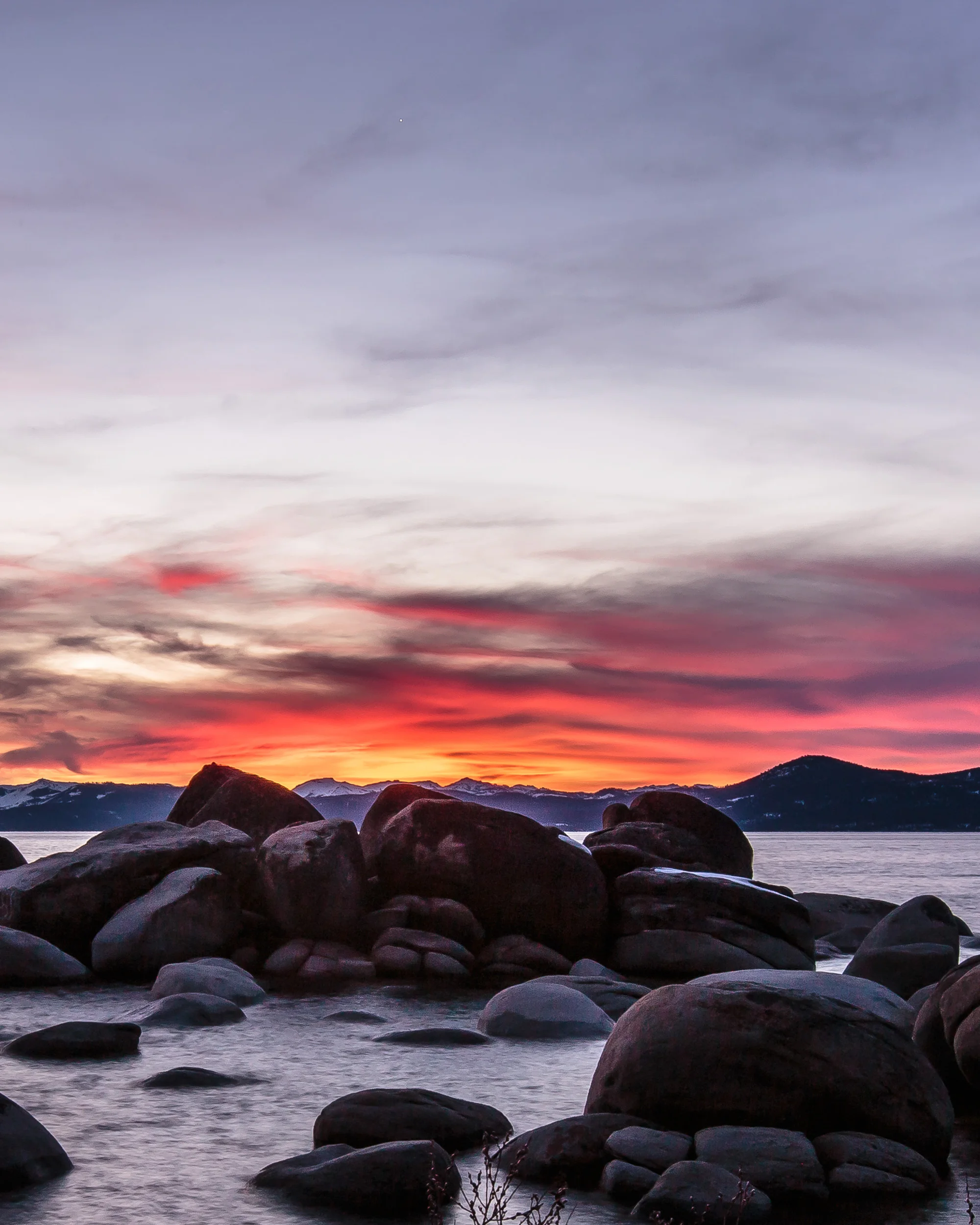 Sunset blue hour by Elizabeth Delgado | @elzbth