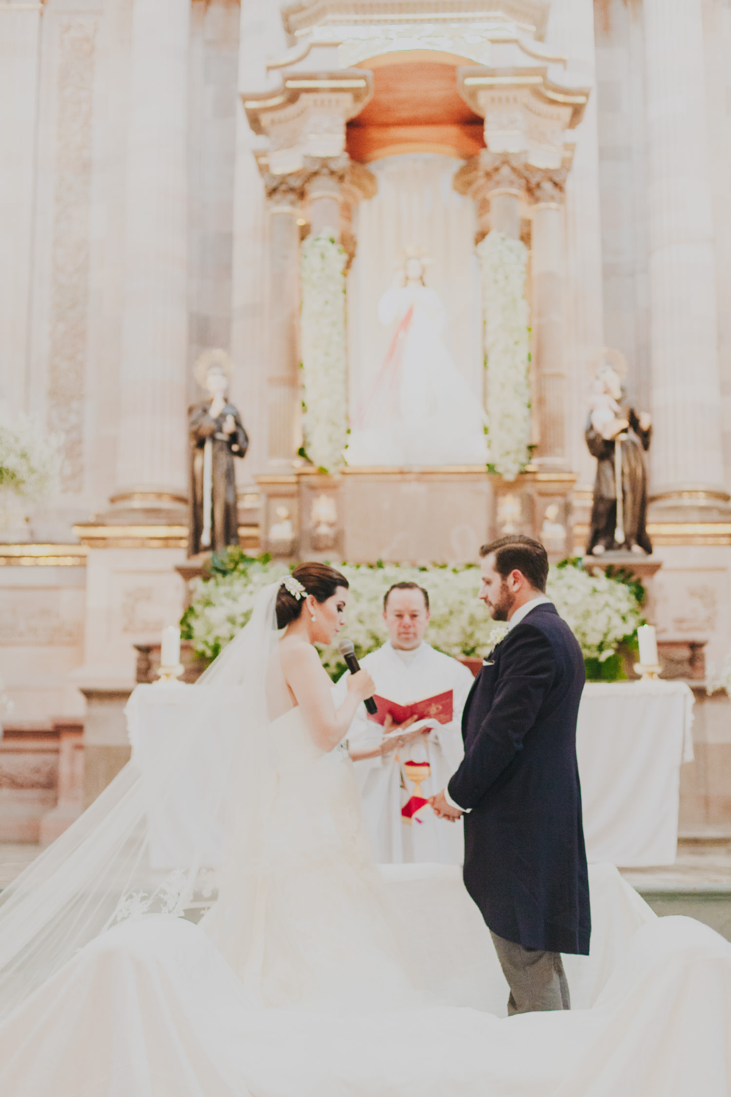 San-Miguel-de-Allende-Mexico-Wedding-Photographer-Rancho-Las-Sabinas-0227.JPG