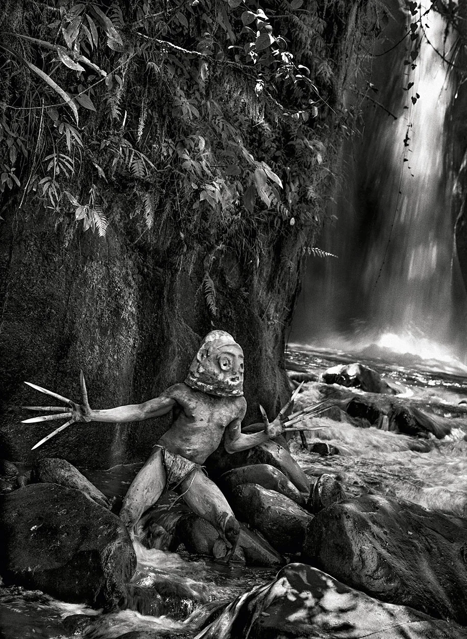 sebastio salgado papua new guinea.jpg