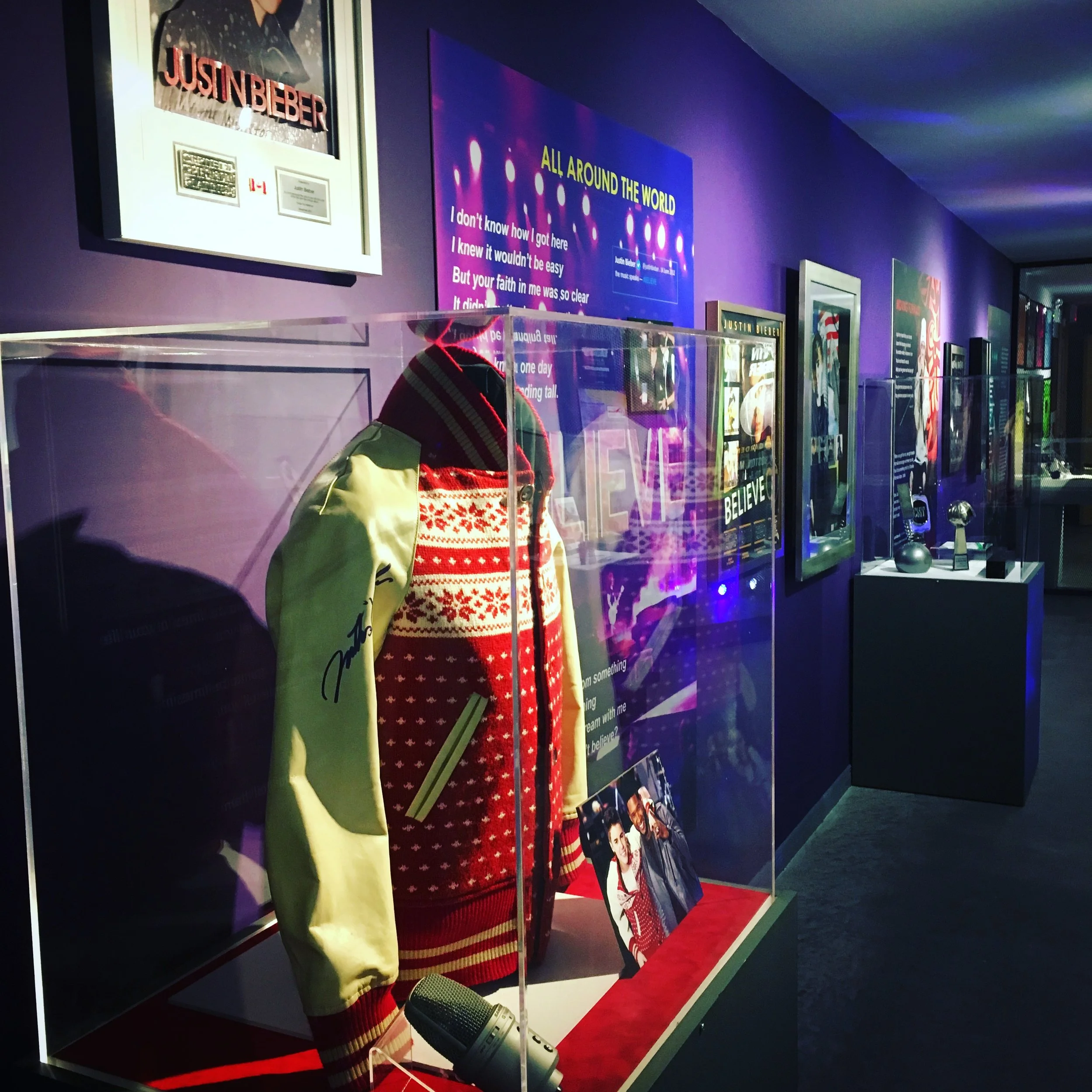 Justin Bieber: Steps to Stardom