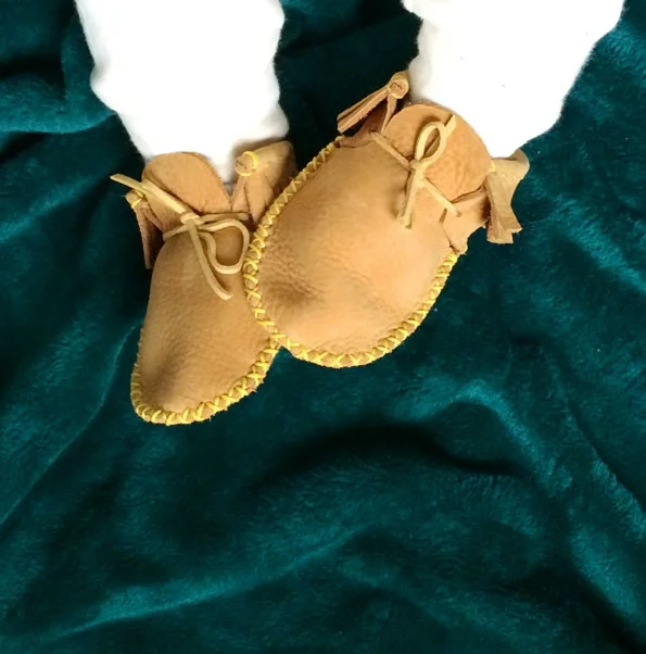 baby_mocs_tan00.jpg