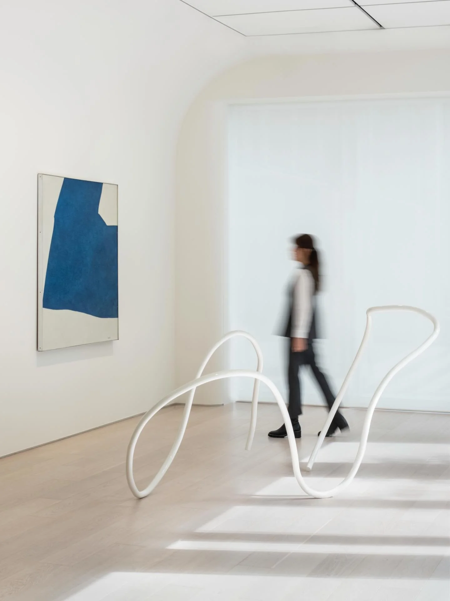 .
Marina Perez Sim&atilde;o &amp; Tomie Ohtake
マリーナ・ペレス・シマオとトミエ・オオタケ
会期｜〜 2026年2月11日(水) 会場｜Paceギャラリー

Pace 東京では、日本ブラジル友好130年にふさわしい形で、「Marina Perez Sim&atilde;o &amp; Tomie Ohtake」展を開催しています。 日本からブラジルへ渡り、同国を代表する抽象芸術家となったオオタケは、その独創的な表現によってブラジル・モダニズムに新たな