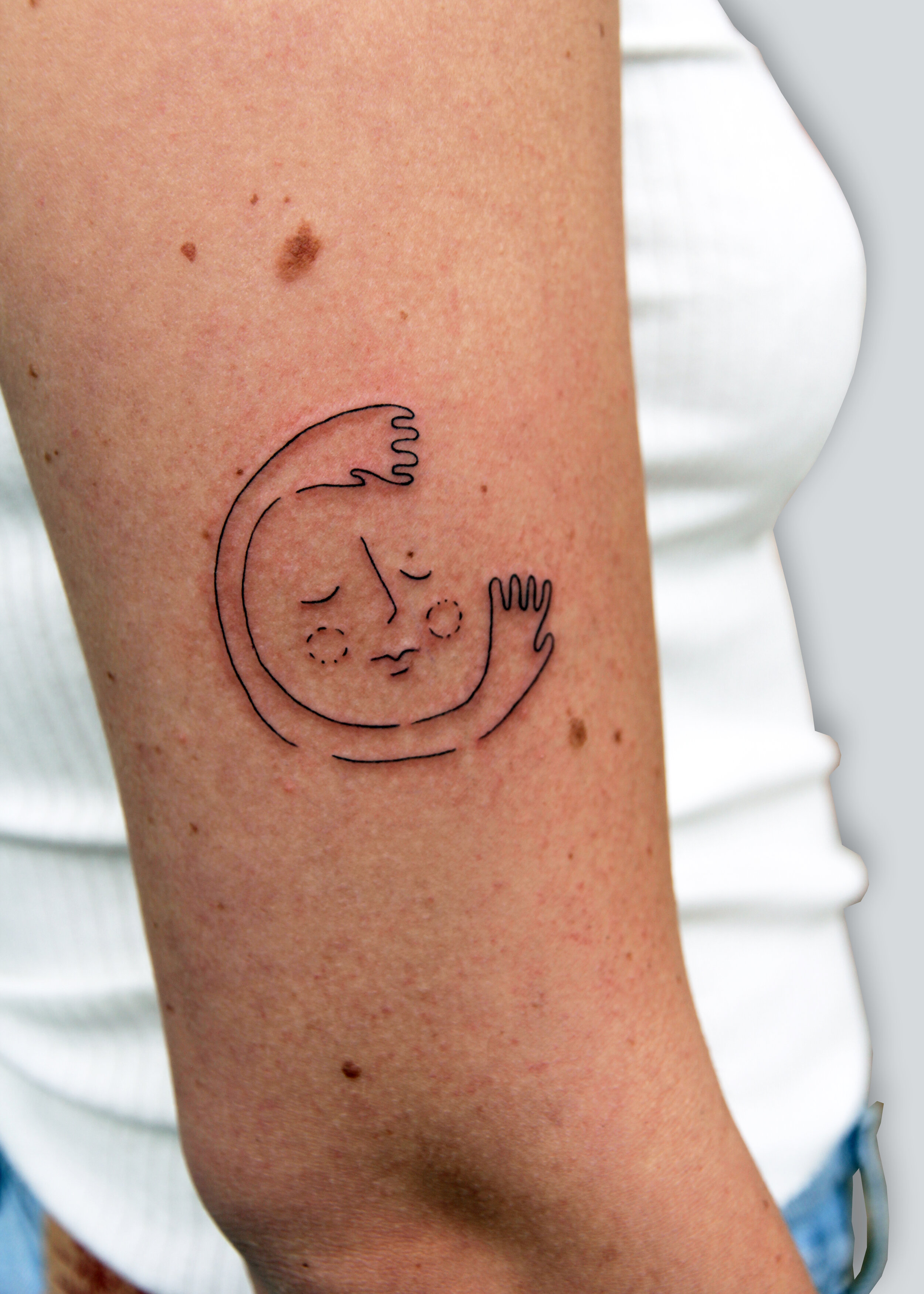 moon tattoo.jpg