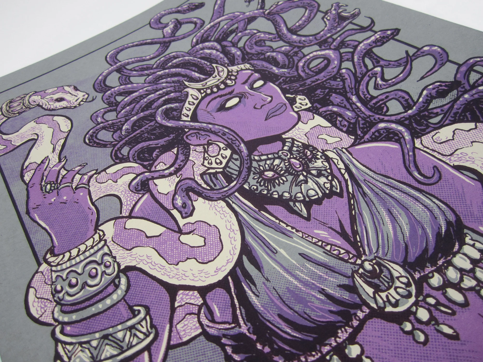 Medusa_Dark_Detail_04.jpg