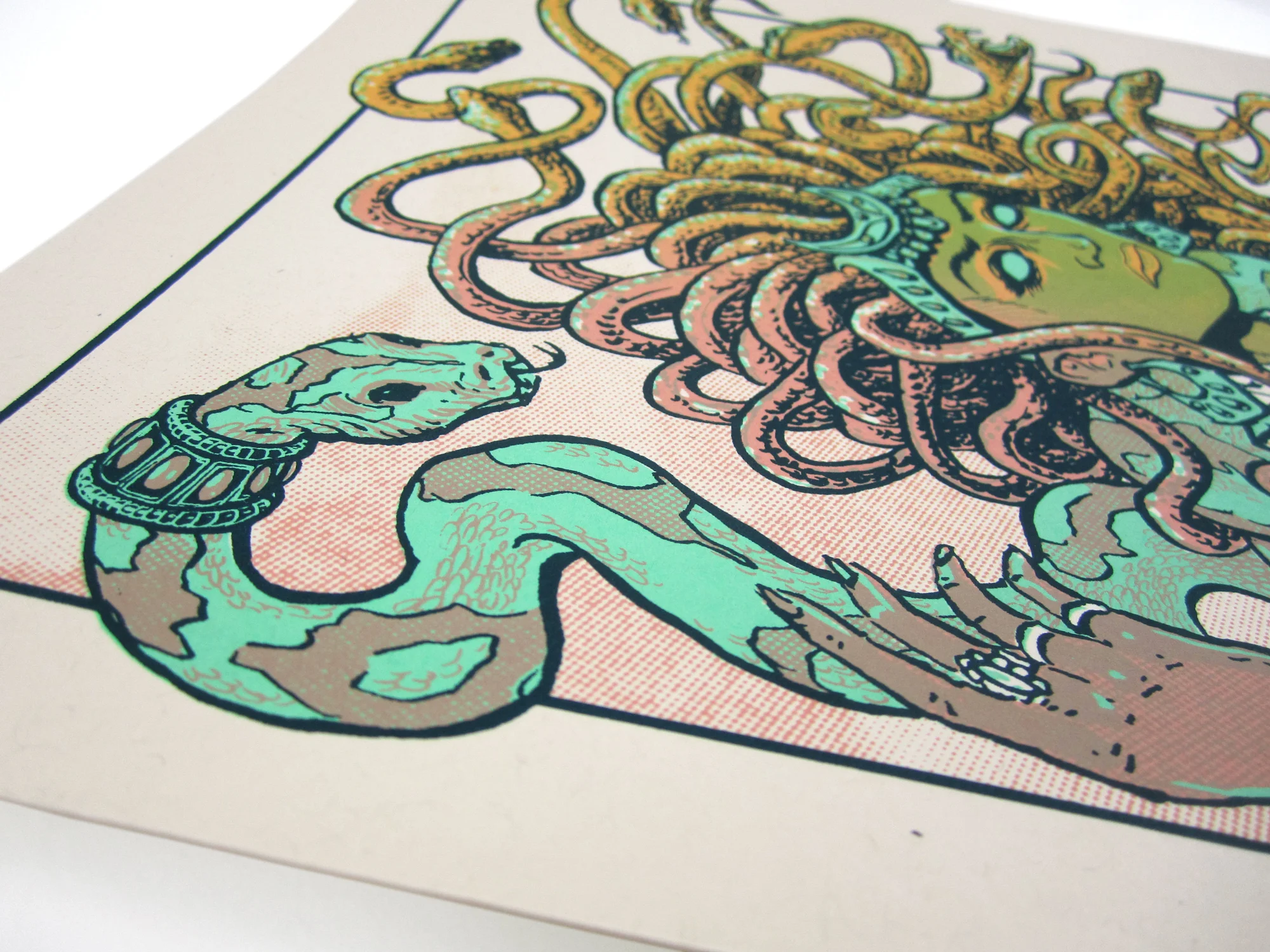 Medusa_Light_Detail_02.jpg