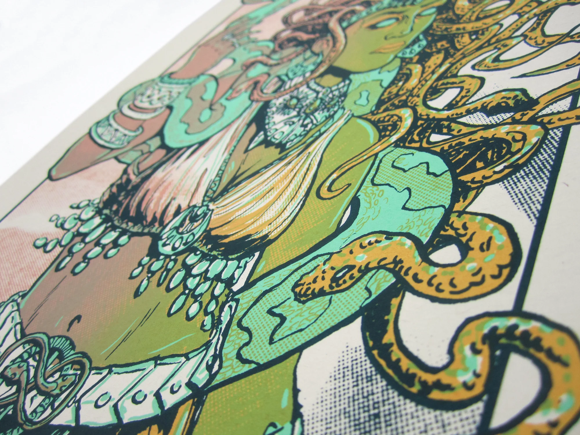 Medusa_Light_Detail_04.jpg