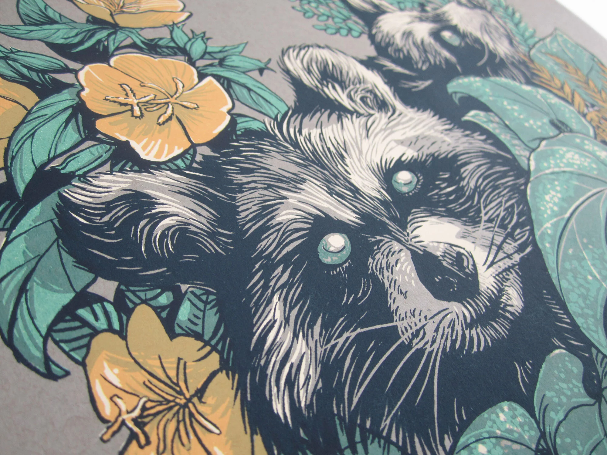 20_Raccoons_Grey_detail_02.jpg